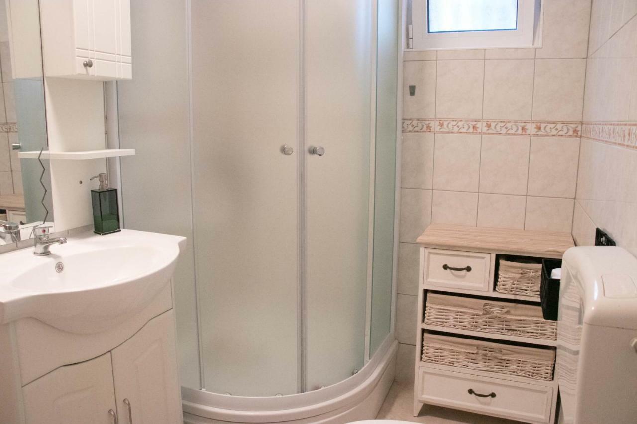 Apartment Lorena Sevid Luaran gambar