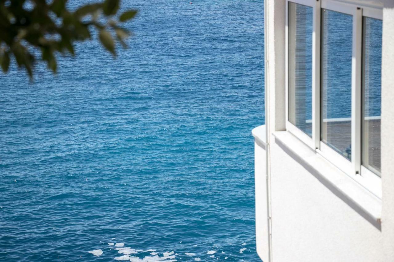 Apartment Lorena Sevid Luaran gambar